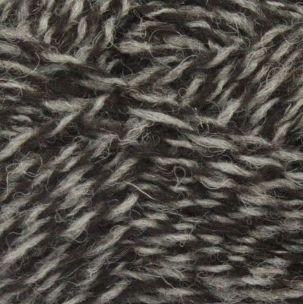 110 Black/Sholmit - Double Knitting