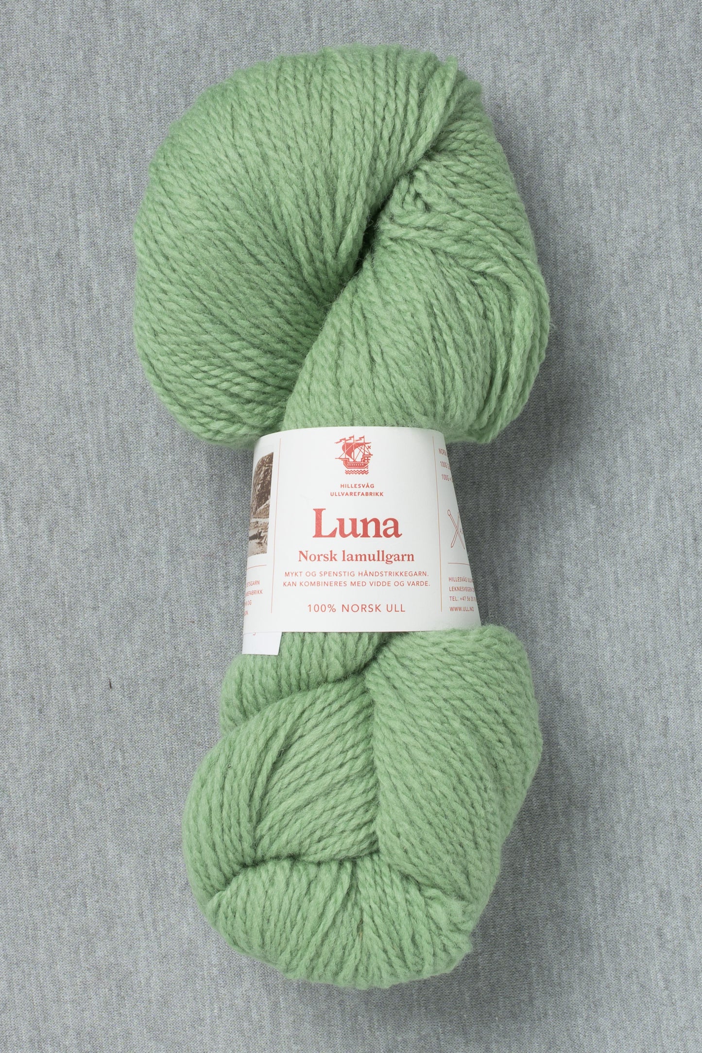 446 Dusty Light Green - Luna