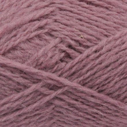 562 Cyclamen - Double Knitting