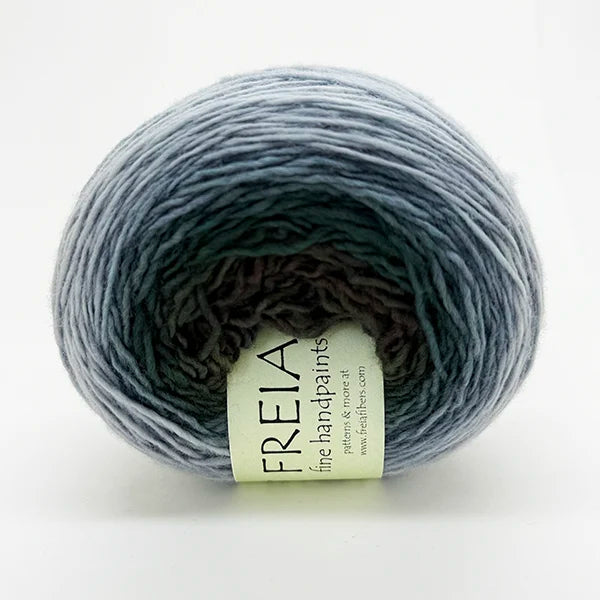 Belladonna - Merino Shawl Ball