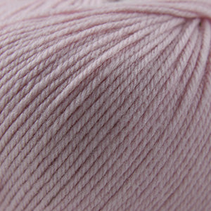 894 Strawberry Cream - 220 Superwash®