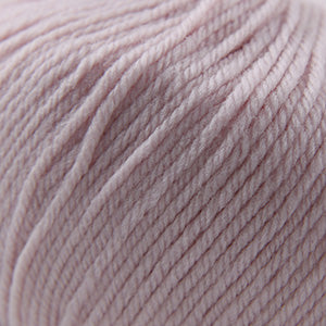 902 Soft Pink - 220 Superwash®