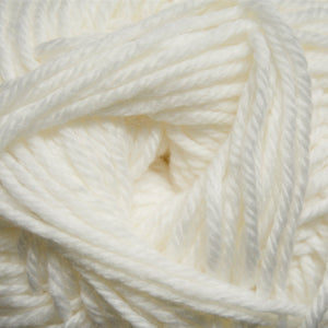 25 White - 220 Superwash Merino