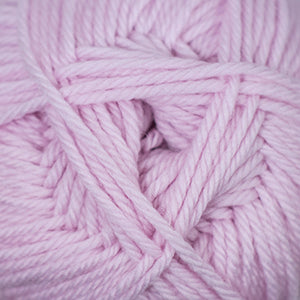 63 Pale Lilac - 220 Superwash Merino
