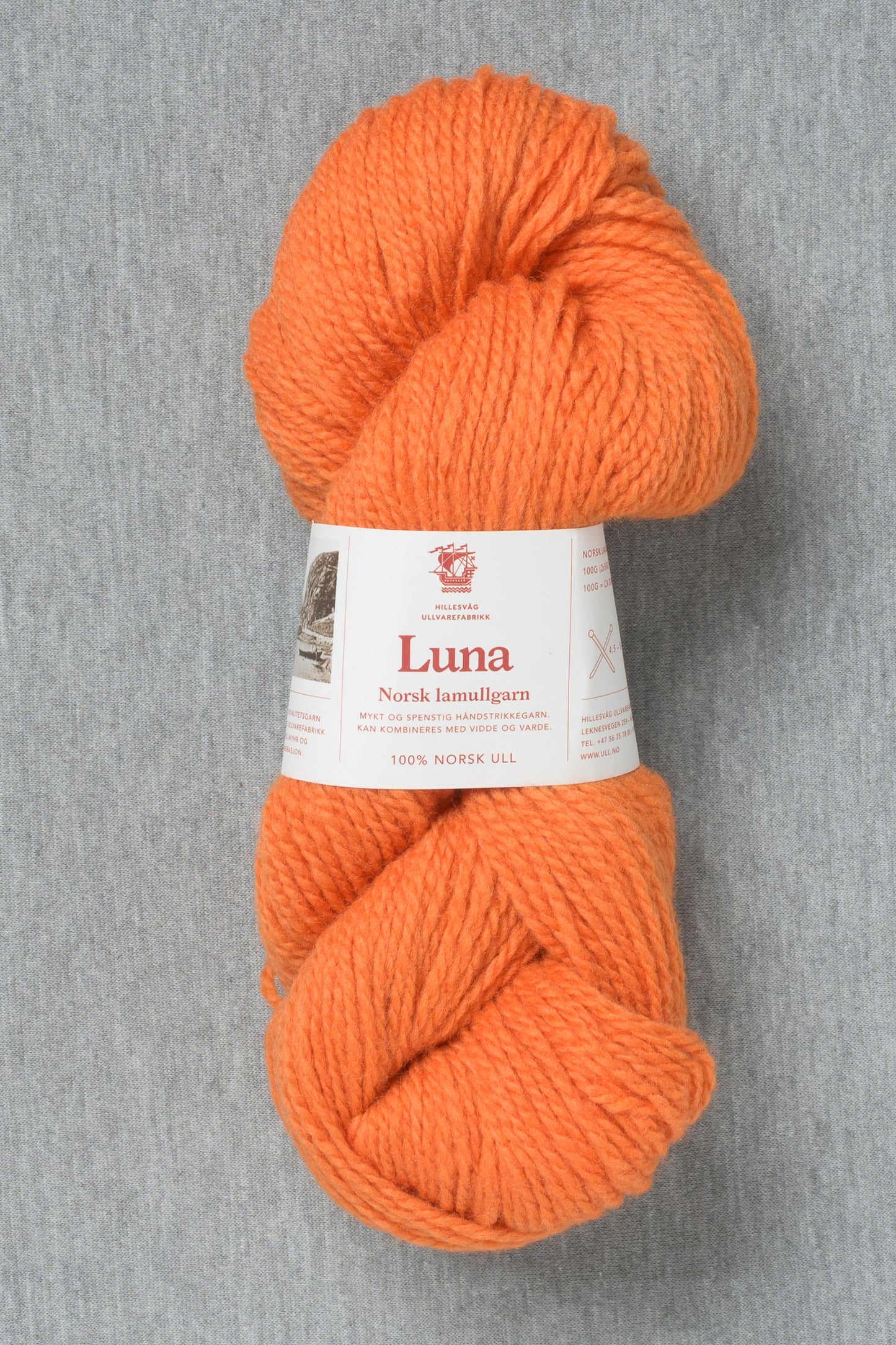 422 Orange  - Luna