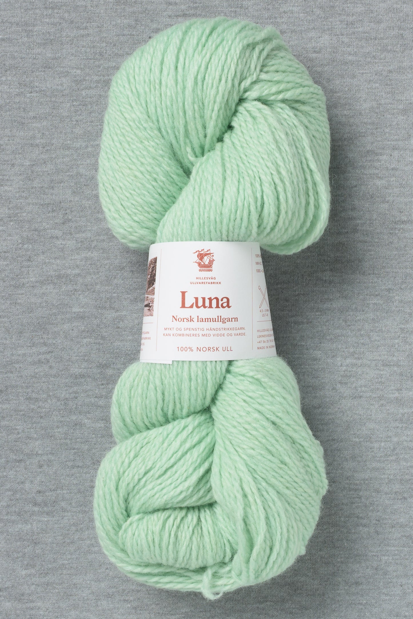 472 Light Pastel Green  - Luna