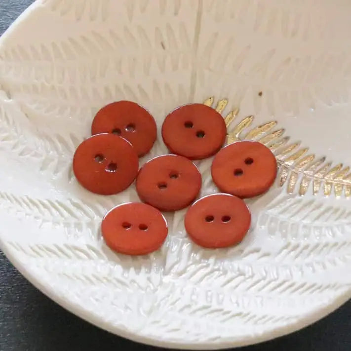Flat Mother of Pearl Buttons