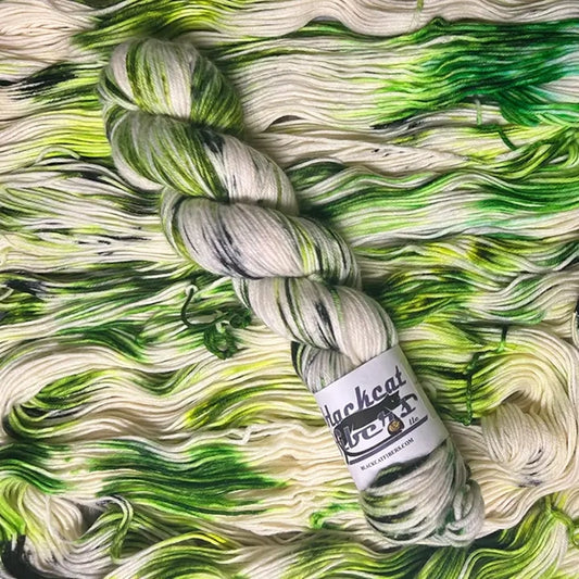 Green Hell - Essential DK