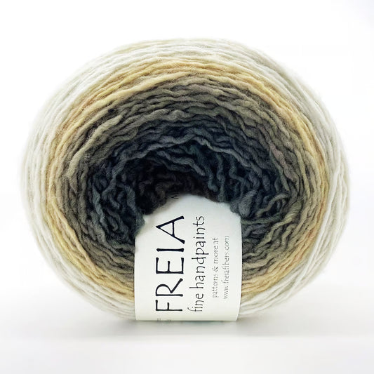 Sobek - Merino Shawl Ball