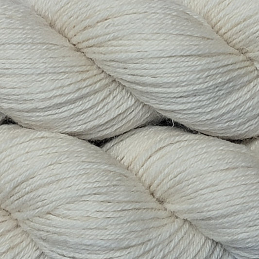 Bones - Hochland 4-Ply
